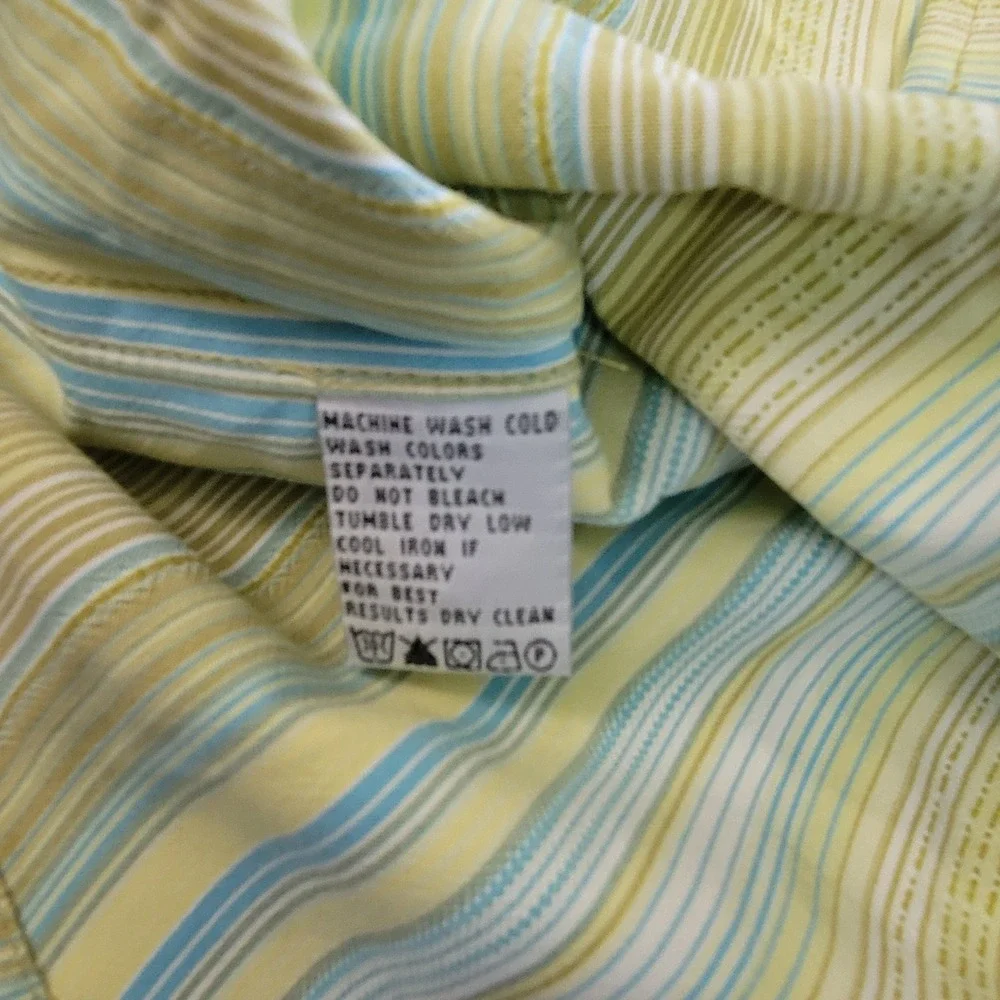Tommy Bahama Mens Medium 100% Silk‎ Striped Short Sleeve Button Down Shirt Green